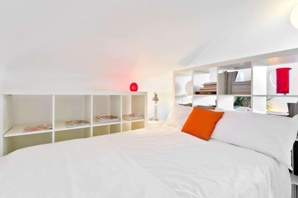 Zone 1! 2 Bed Duplex Apartment! London Eksteriør bilde
